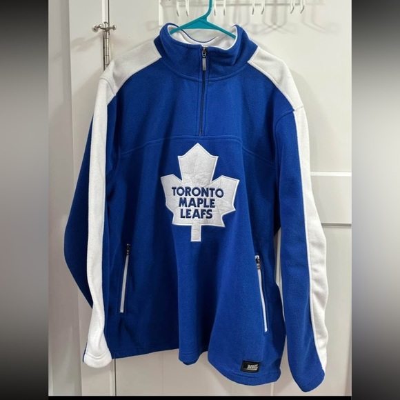 NHL Other - NHL Maple Leafs Sweater Mens XL